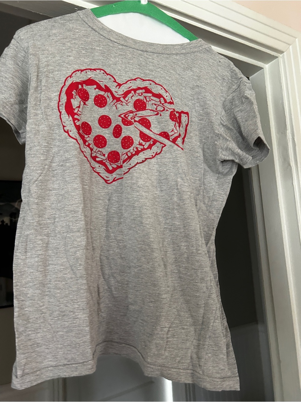Girls' Gray Short Sleeve Tee with Red Heart Pizza Graphic